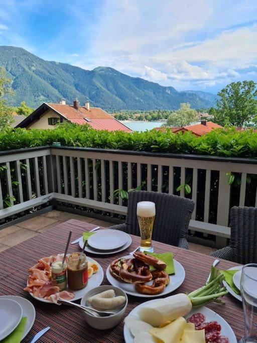 See- Und Bergblick In Bestlage Am Tegernsee Exteriér fotografie