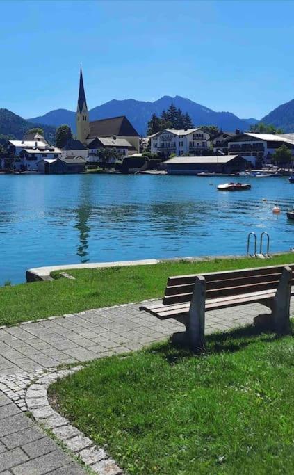 See- Und Bergblick In Bestlage Am Tegernsee Exteriér fotografie